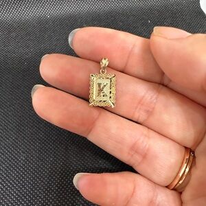 10kt yellow gold K square pendant